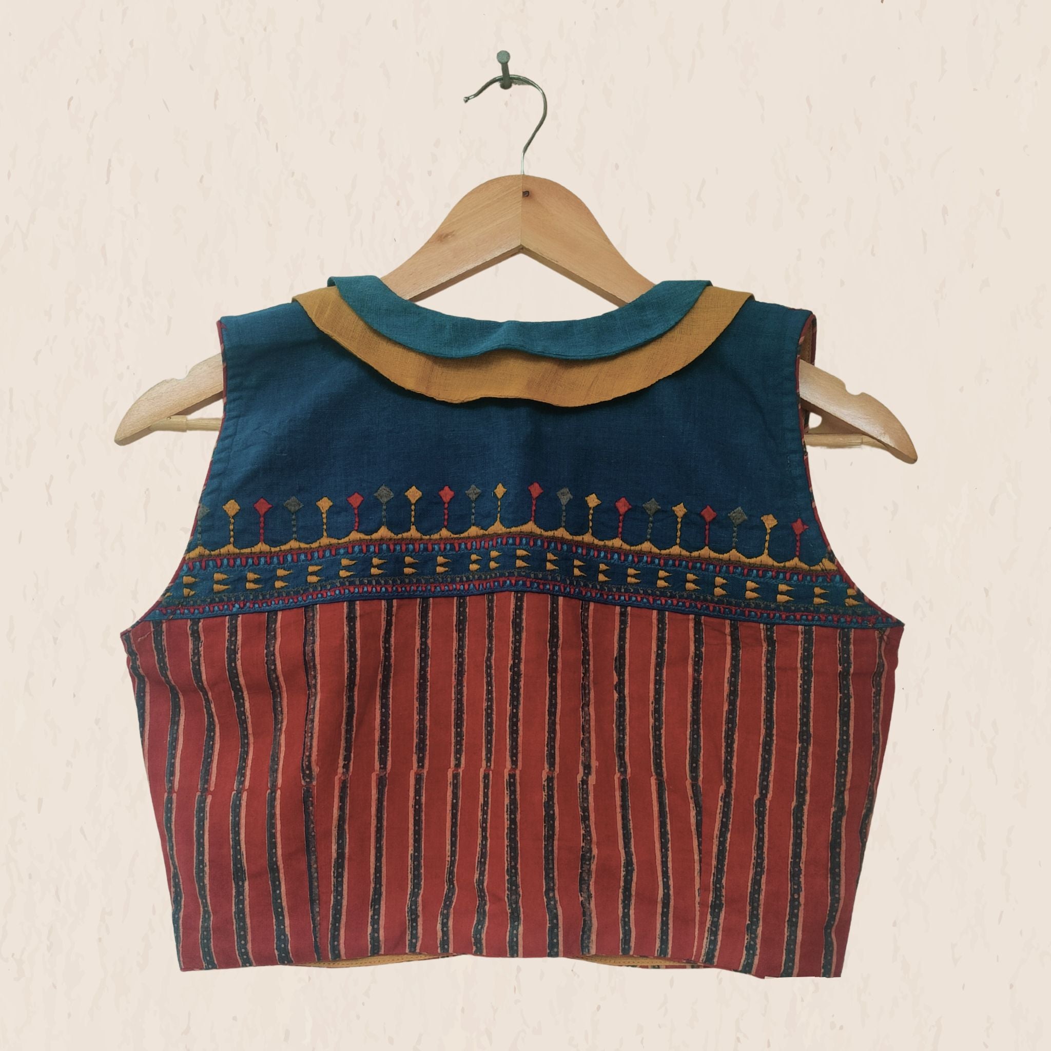Peterpan Collar Blouse-New!