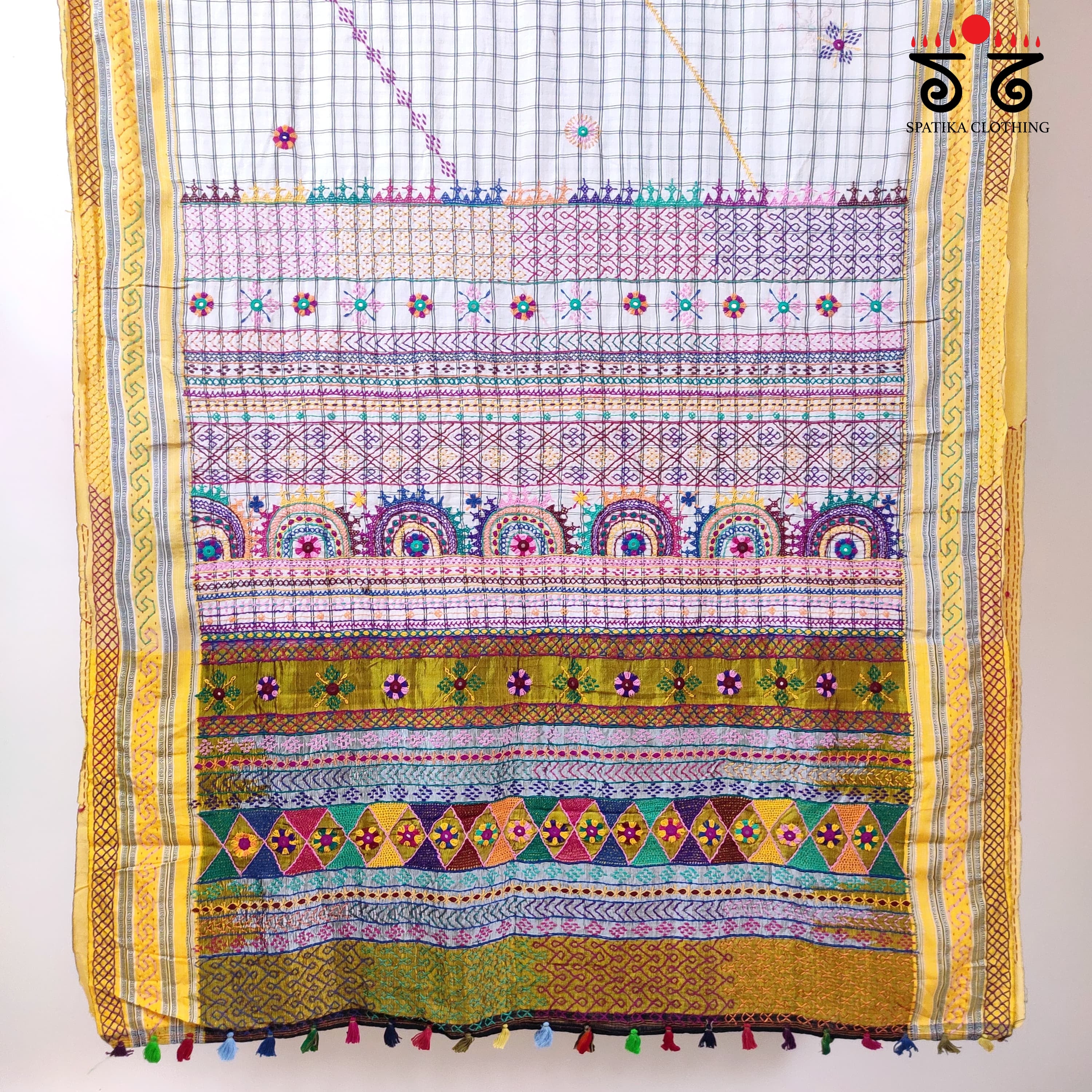 Lambani Handembroidery On ILkal Saree