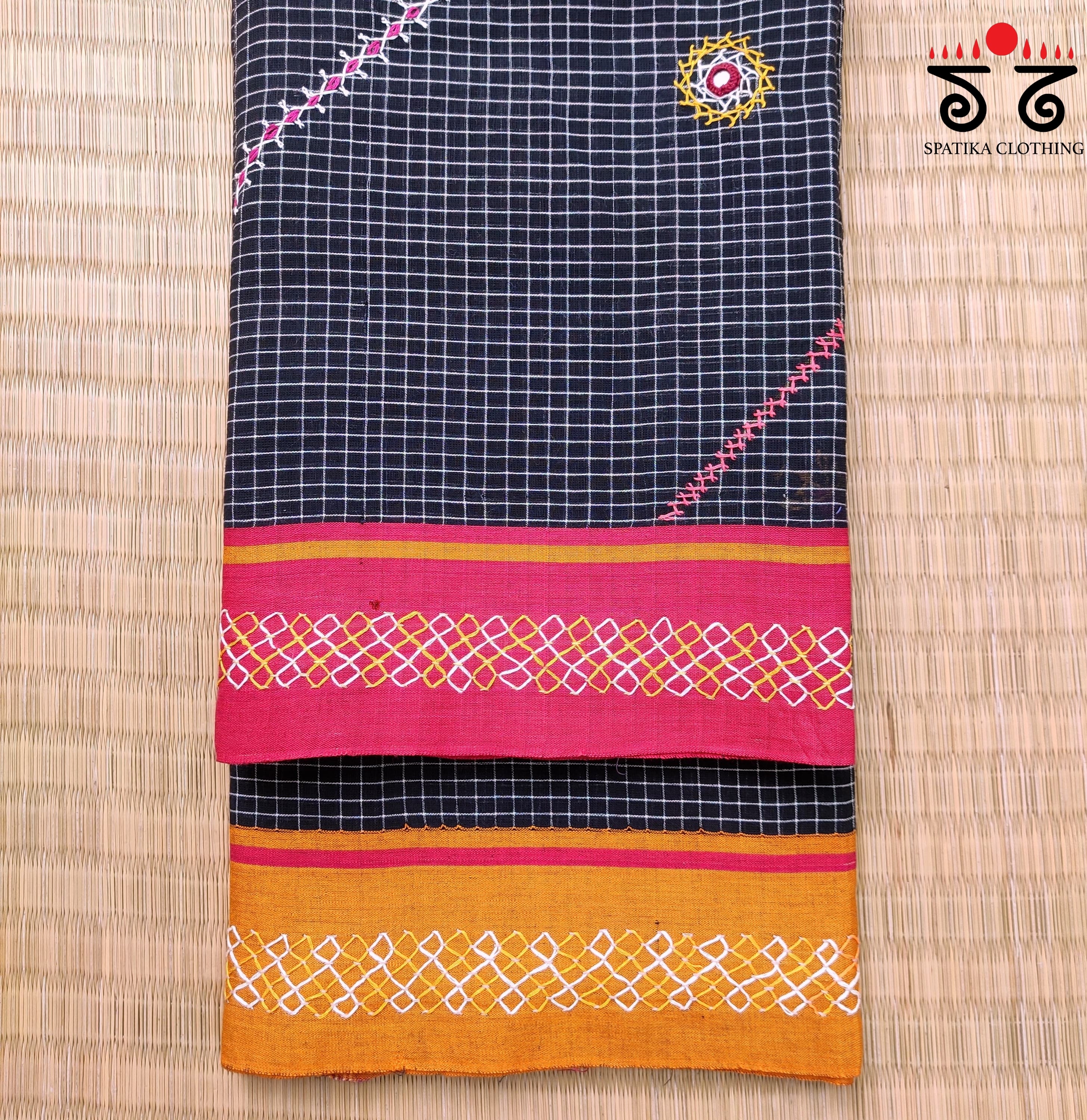 Lambani Handembroidery Patteda Anchu Saree
