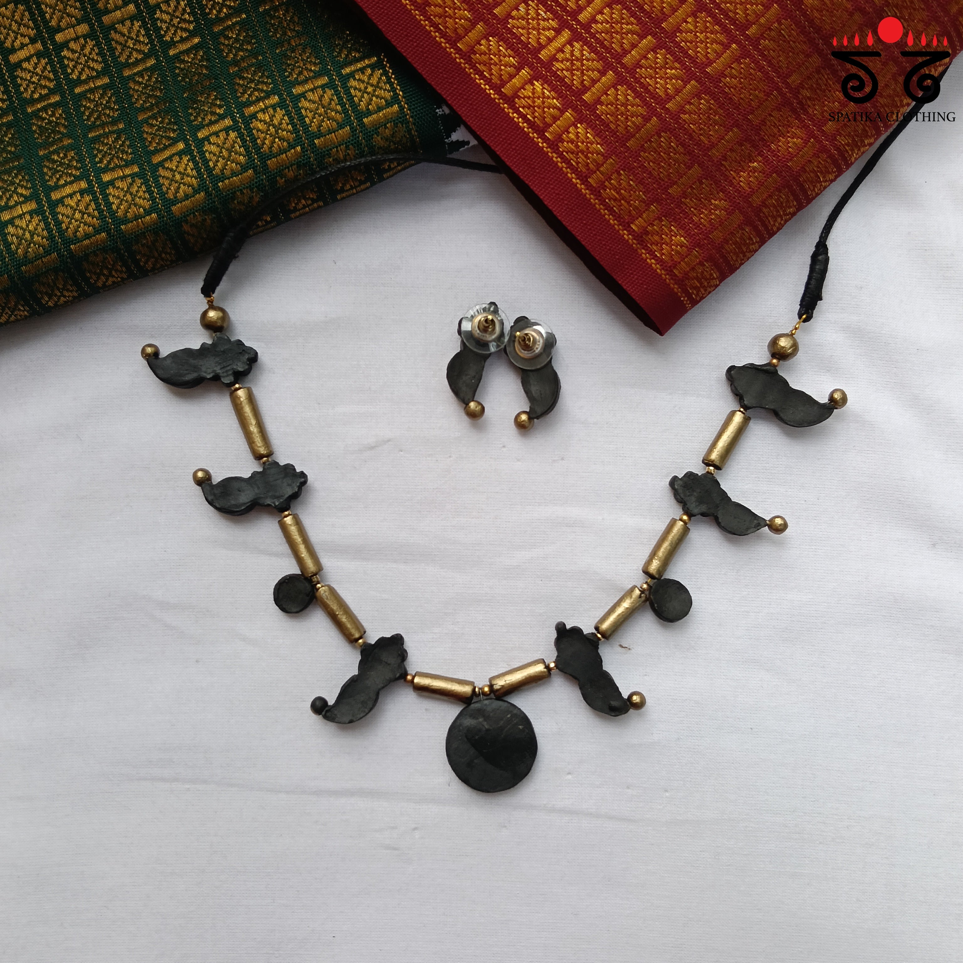 Terracotta Neck Set