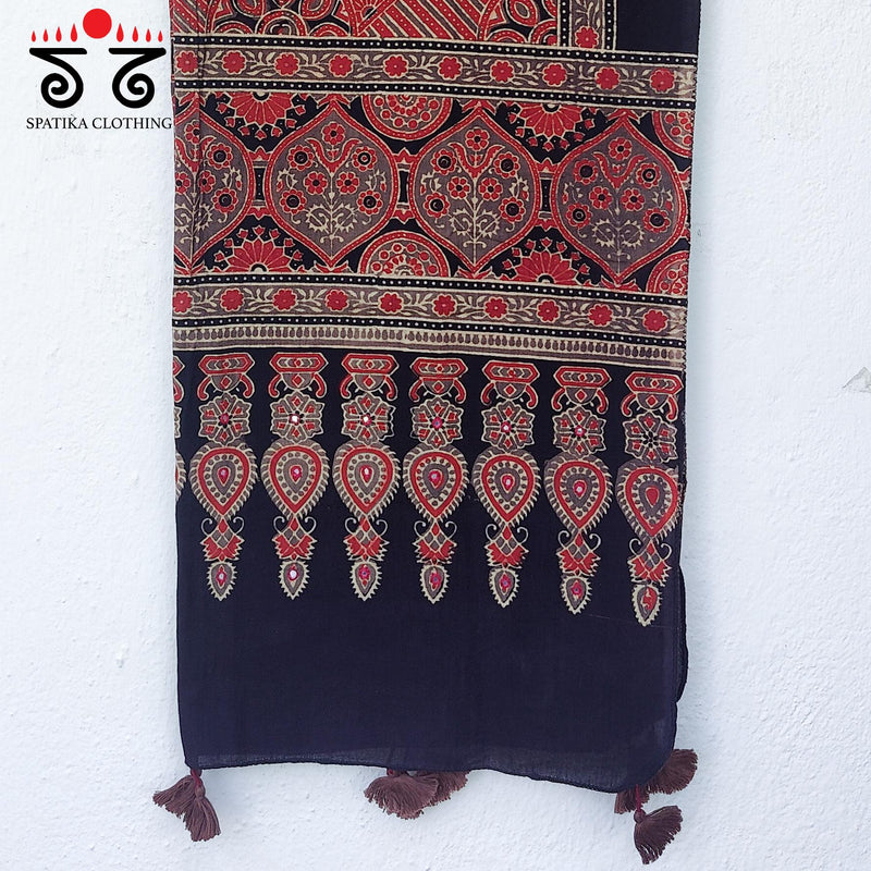 Ajrakh on Handwoven Cotton Stole - Natural Dyes