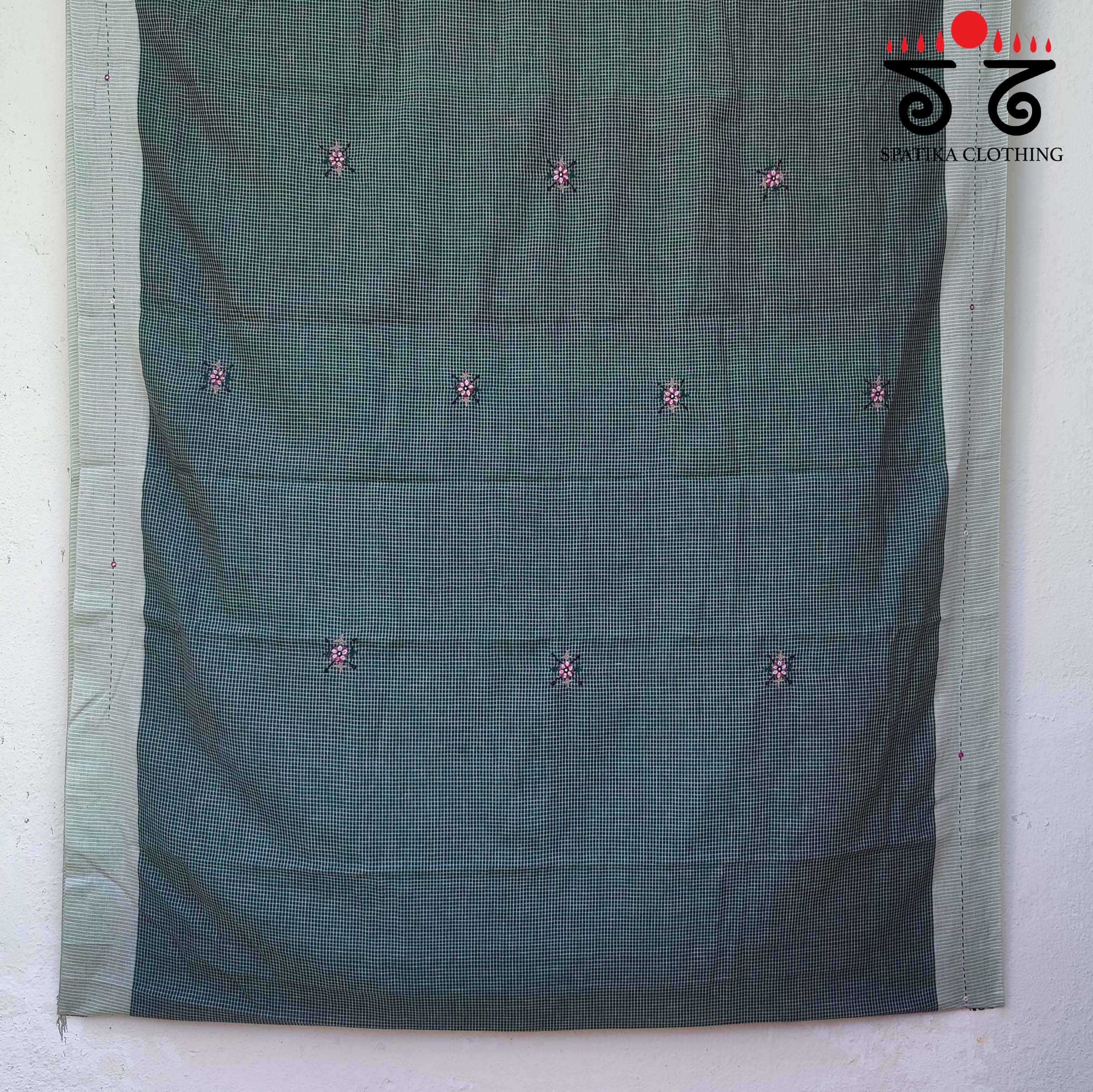Handembroidered Patteda Anchu Saree