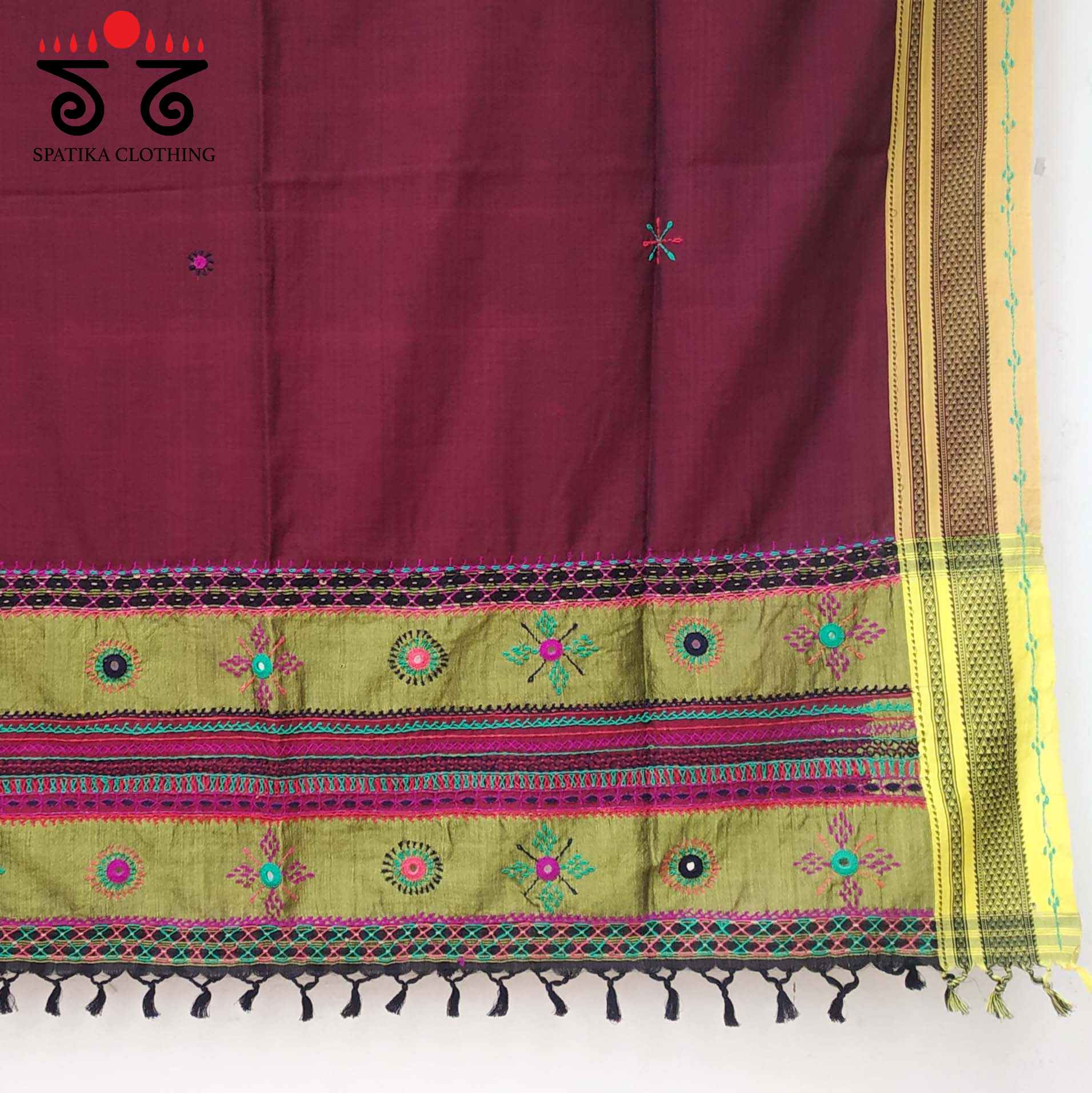 Lambani Handembroidery on Ilkal Dupatta