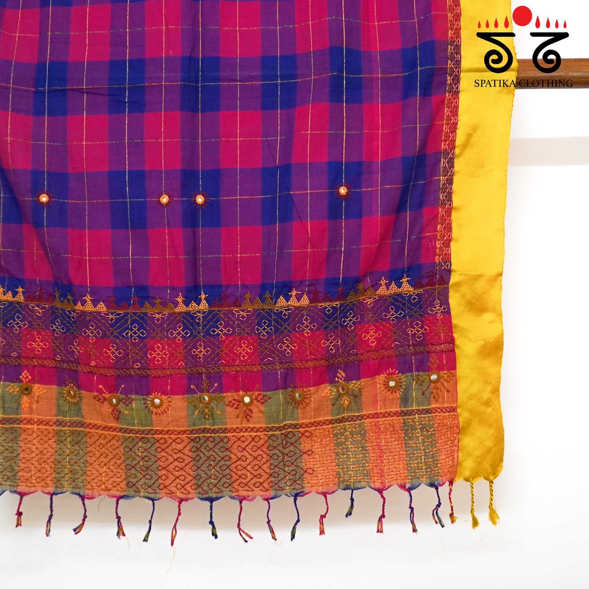 Lambani on Ponduru silk Border Dupatta