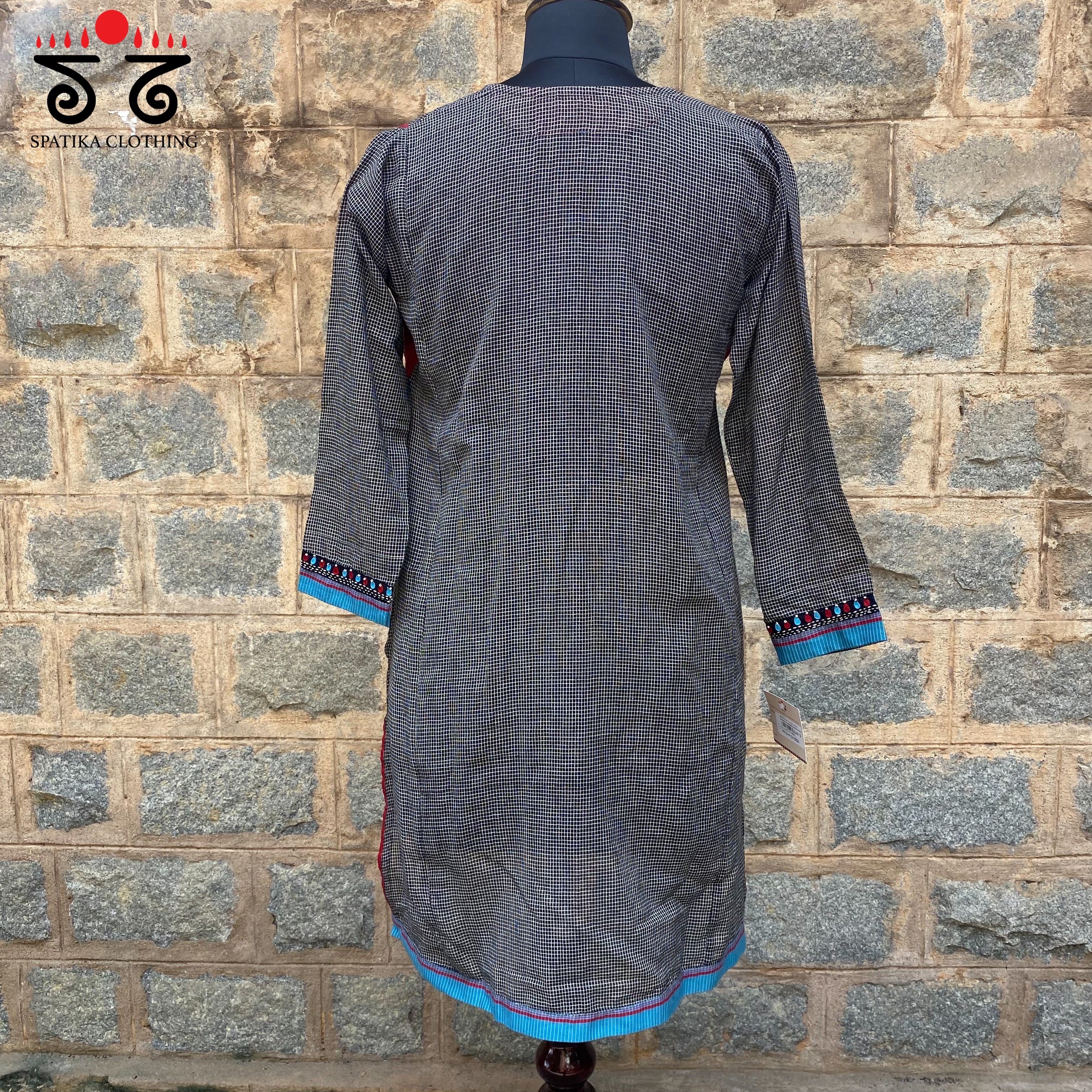 Jamdhani Hand - Embroidered Kurta
