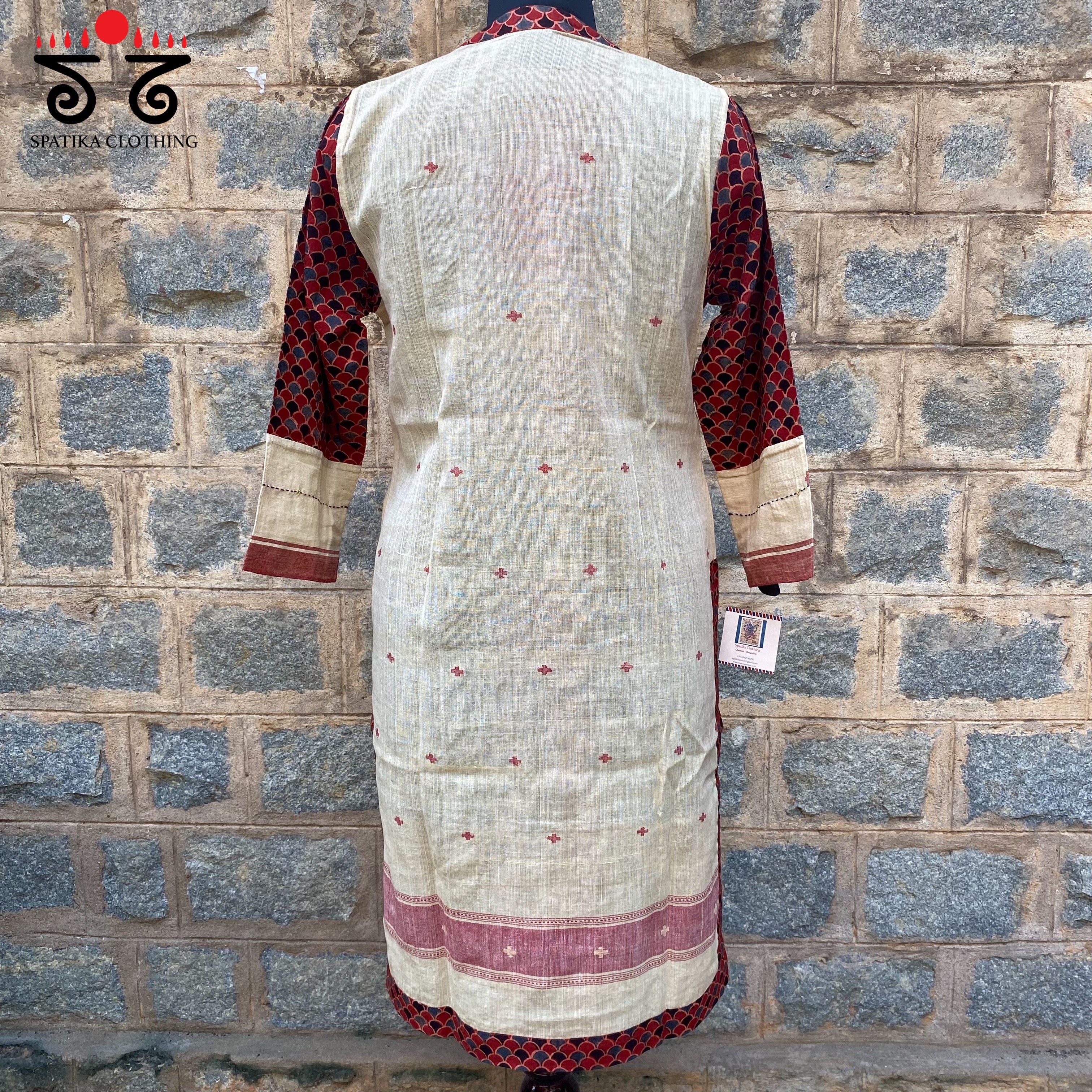 Ponduru Ajrak Hand - Embroidered Kurta