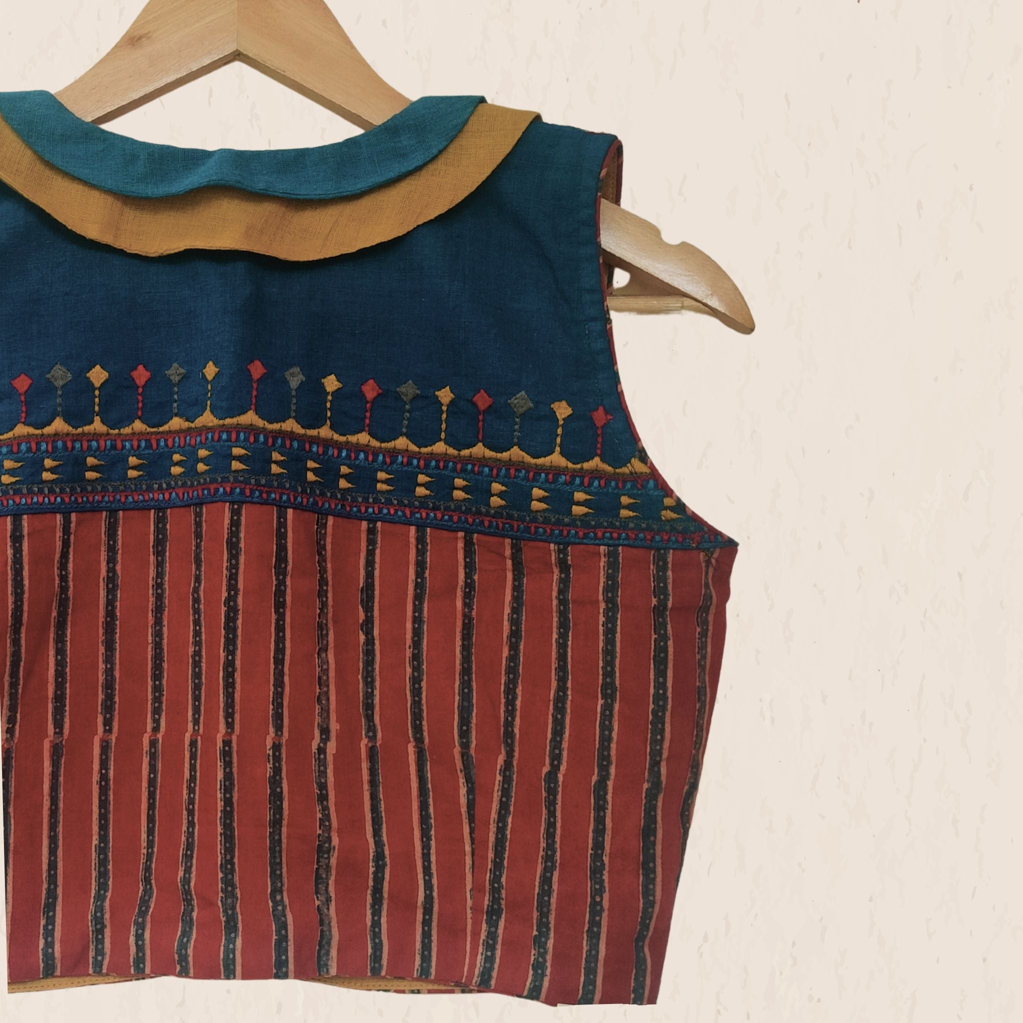 Peterpan Collar Blouse-New!