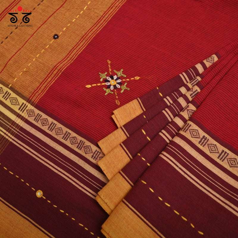 Aane Hejje Hand - Embroidered Saree