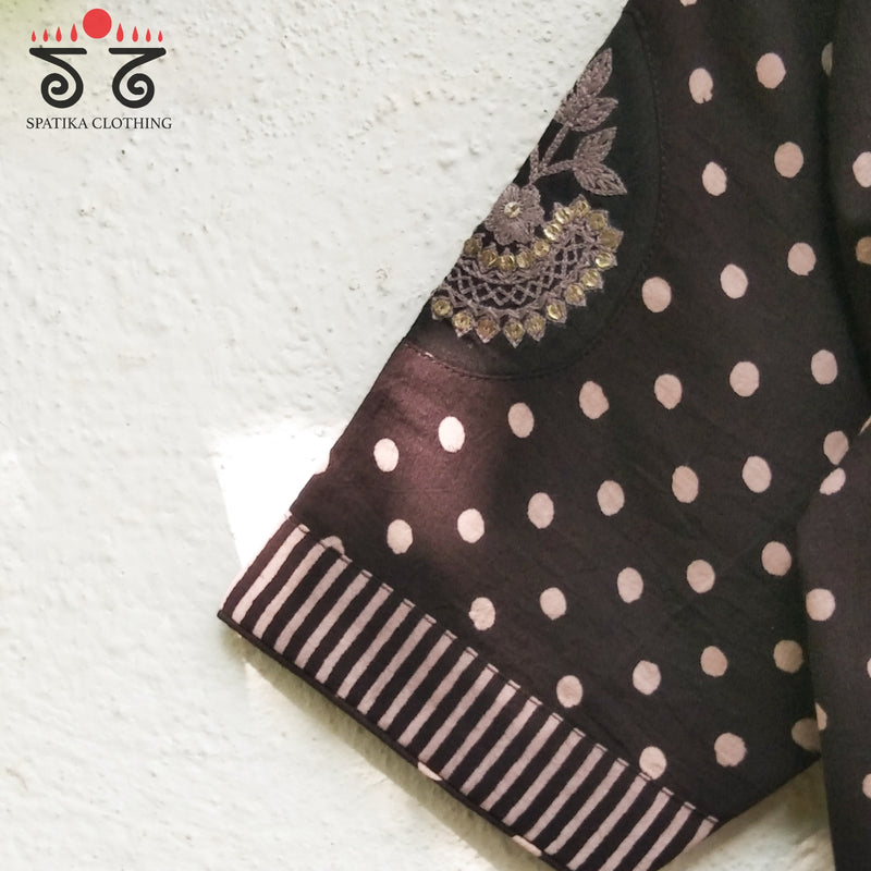 Inlay & Yoke - Handcrafted Blouses in Natural Dyes