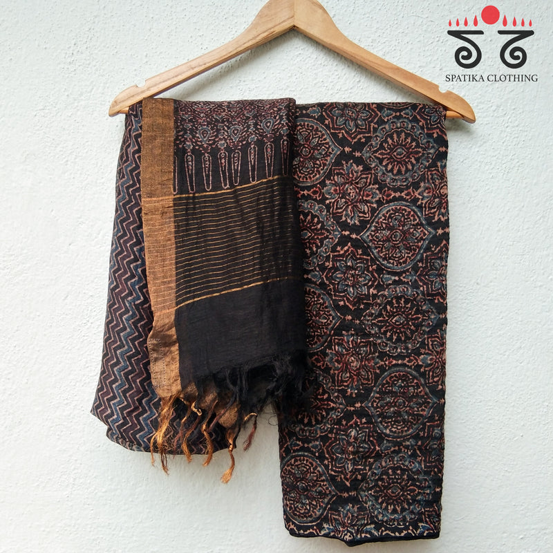 Ajrak Linen - Fabric Set Of 2