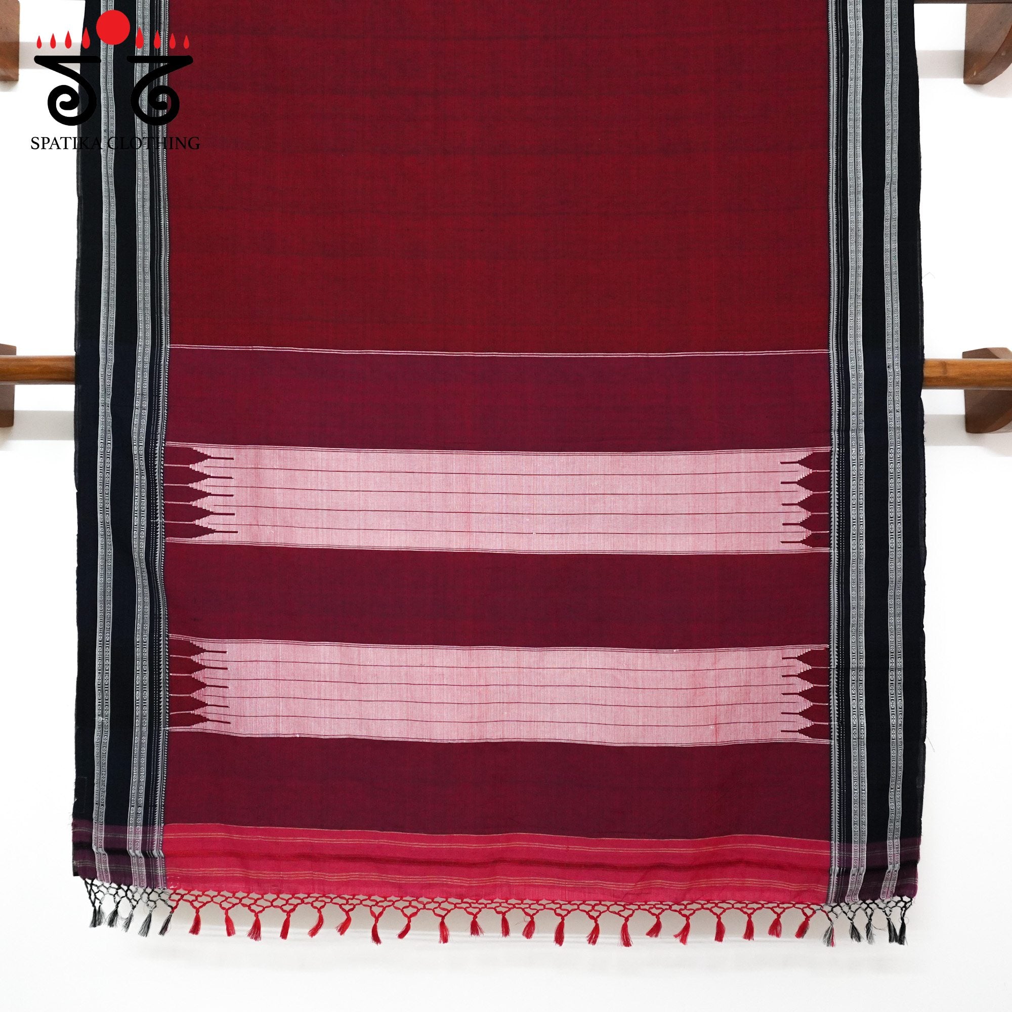 Red Ilkal Handwoven Cotton Saree - Ajrak Blouse