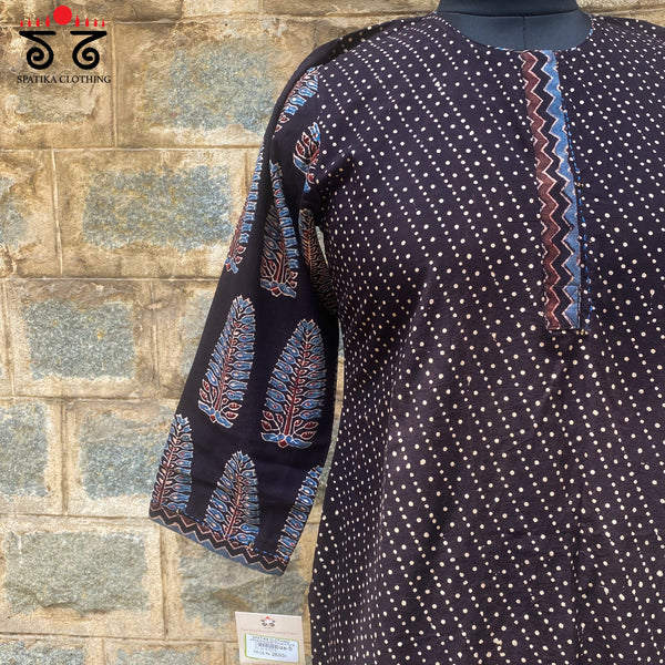 Ajrak Hand - Blockprinted Kurta