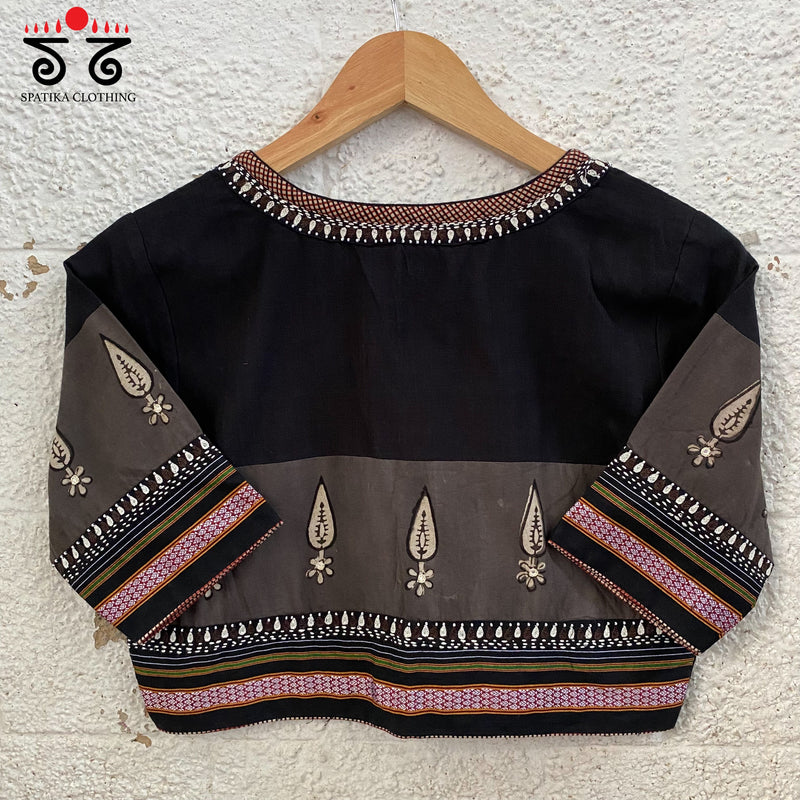 Pipad - Hand Embroidered Blouse