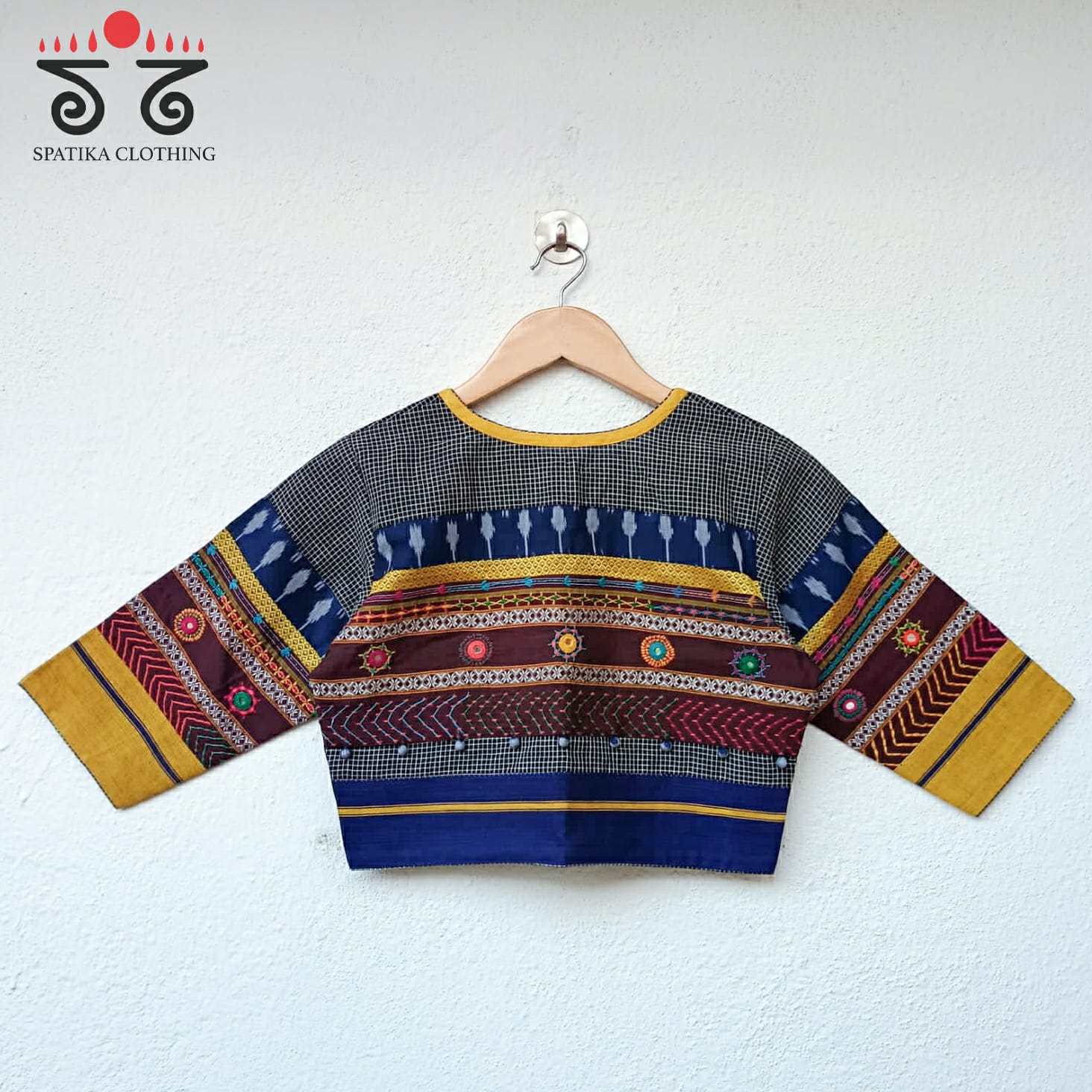 The Patteda Anchu - Lambani Blouse