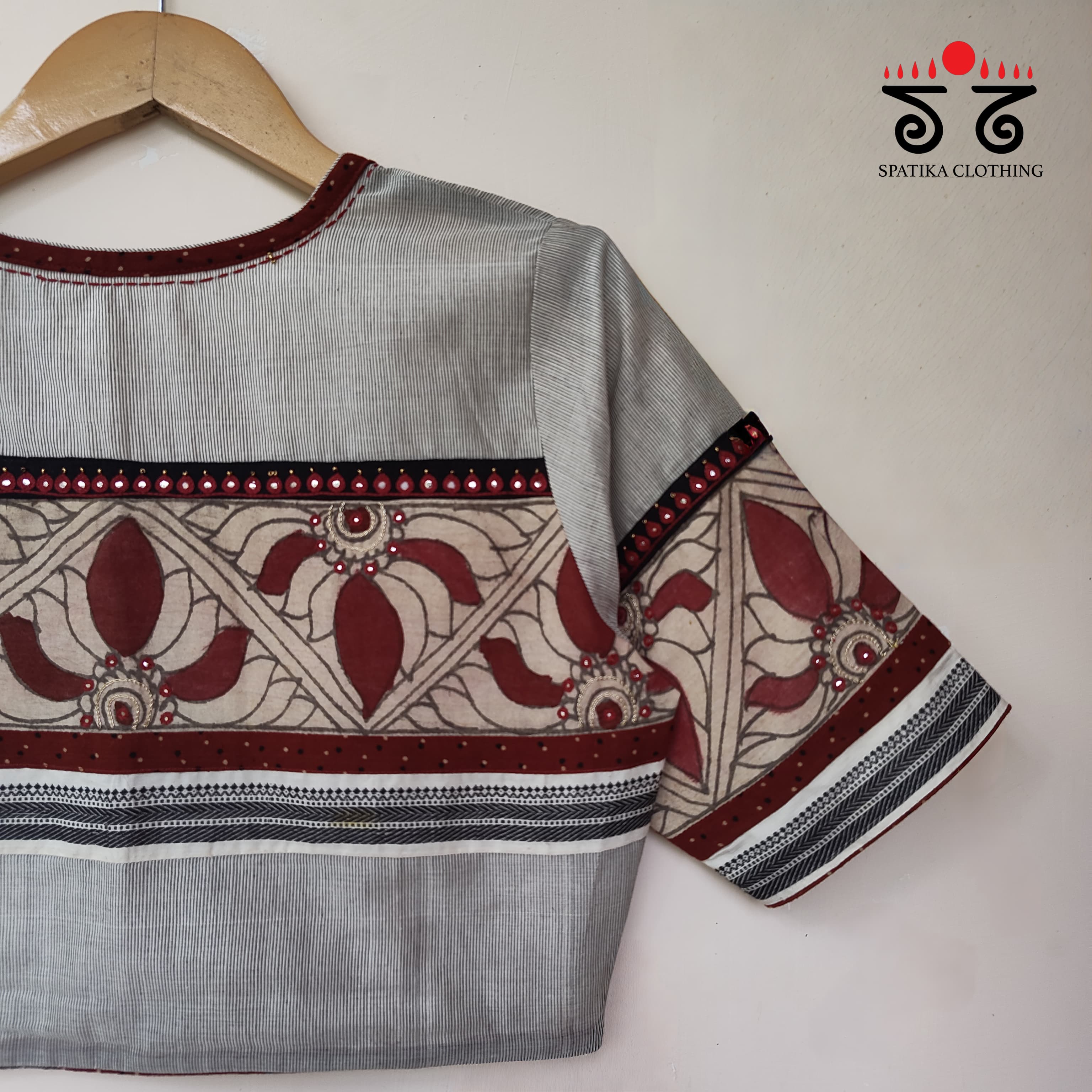 Pen Kalamkari - Hand Embroidered Blouse