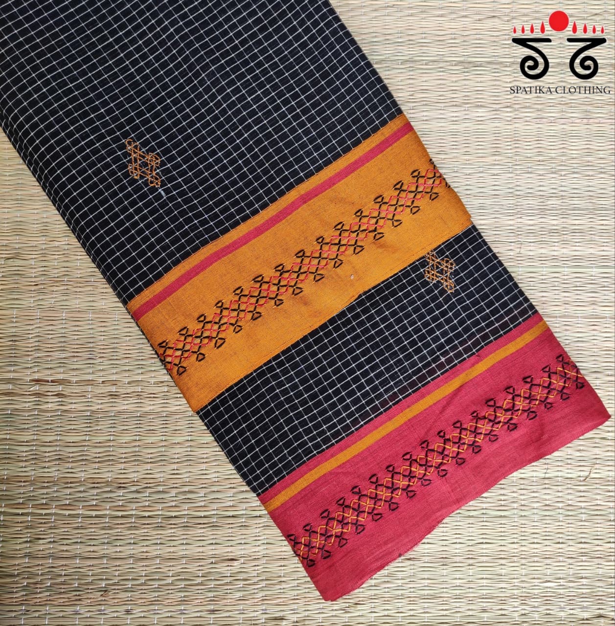 Lambani Handembroidery Patteda Anchu Saree