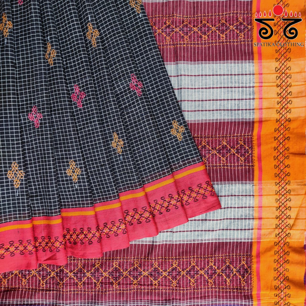 Lambani Handembroidery Patteda Anchu Saree
