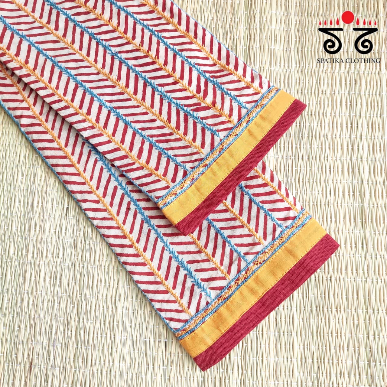 Handembroiderd -Hand Block print Cotton Blouse Fabric