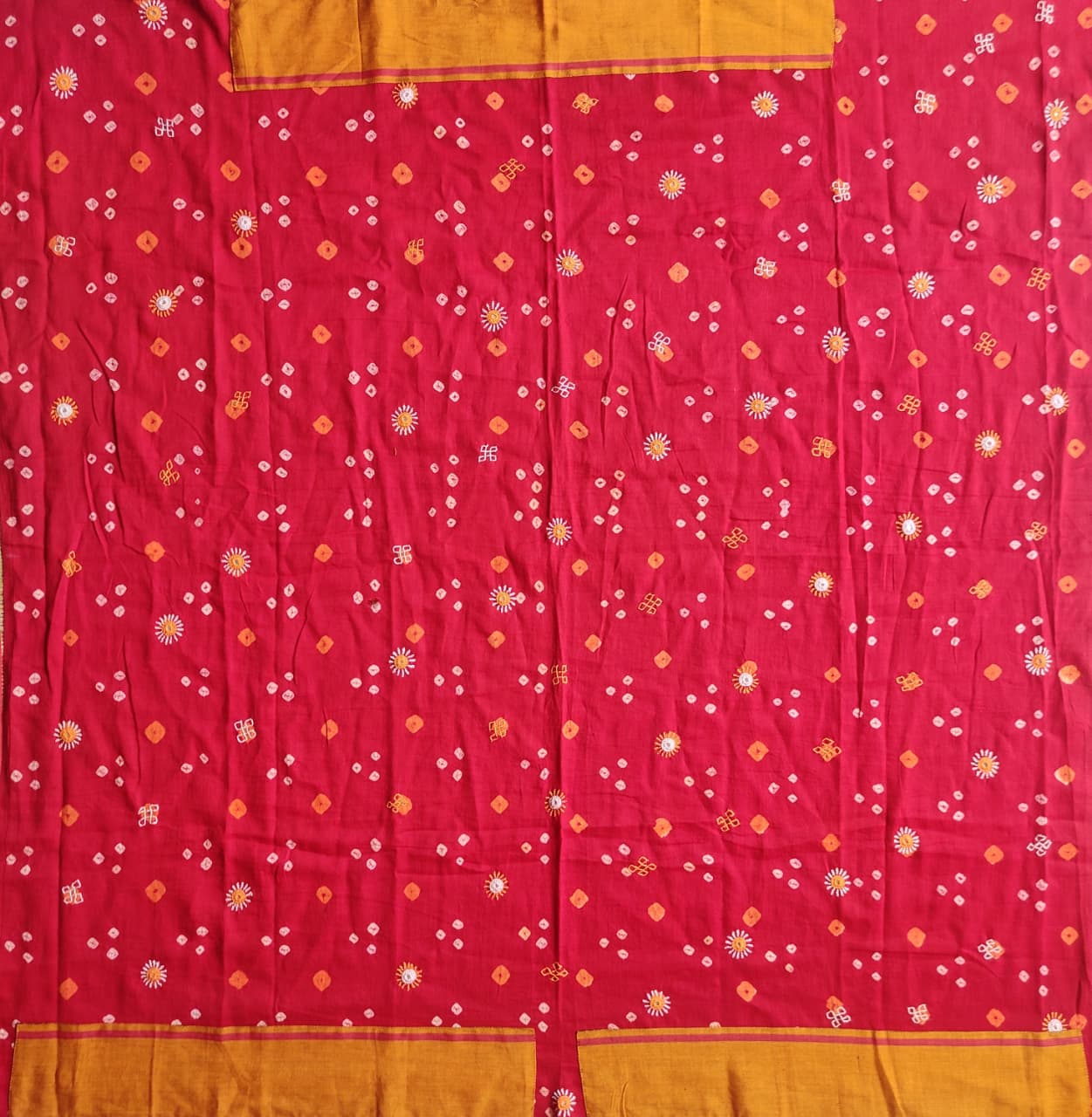 Hand Embroidered Bandhani Blouse Fabric
