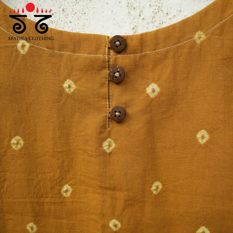 Bandhani Sleeveless Blouse