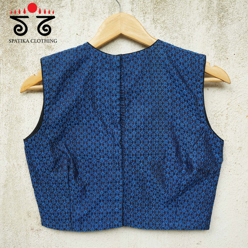Khun Sleeveless Blouse