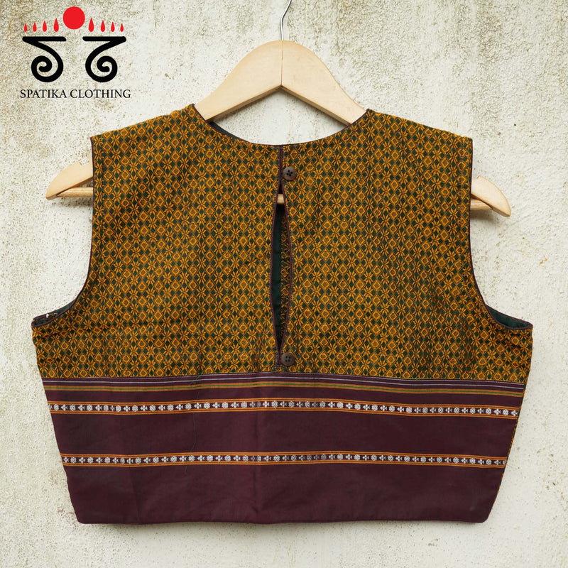 Khun Sleeveless Blouse