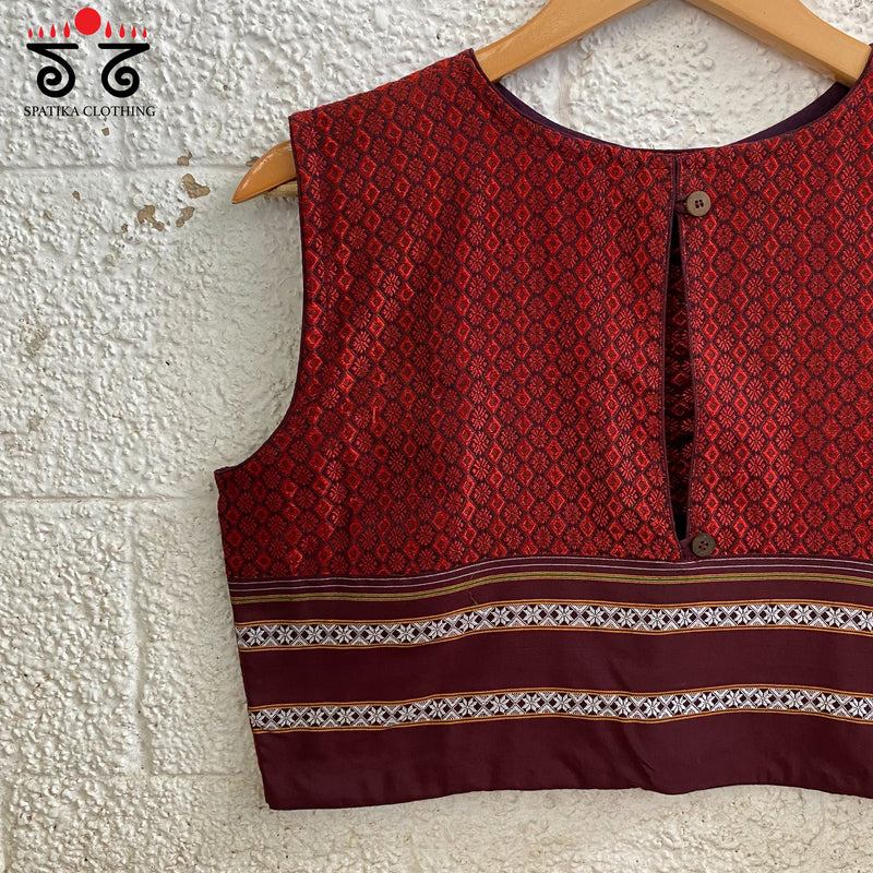 Khun Sleeveless Blouse