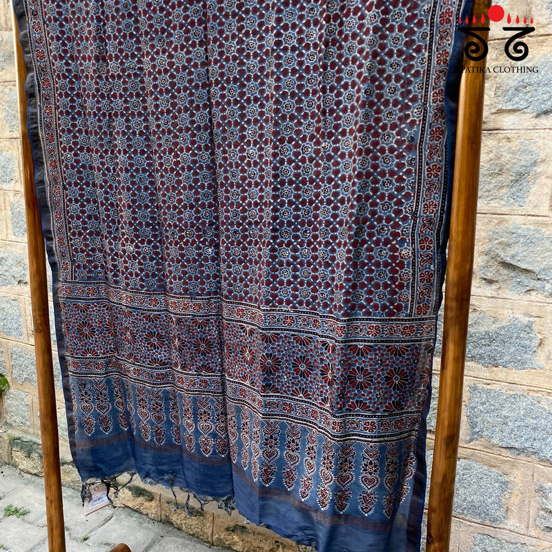 Ajrak on Maheshwari Dupatta