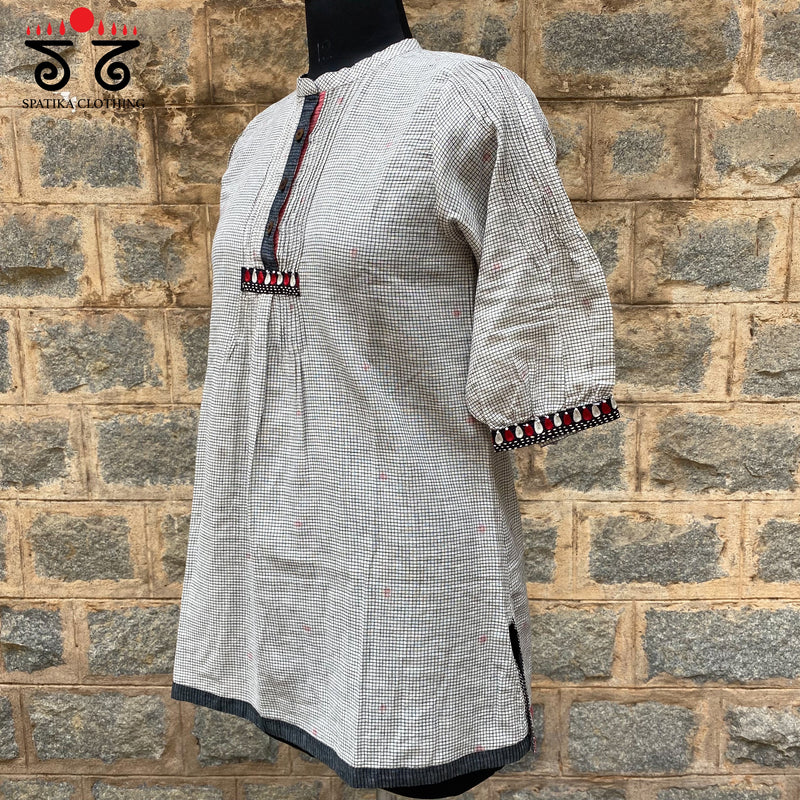 Jamdhani Tunic With Pintucks