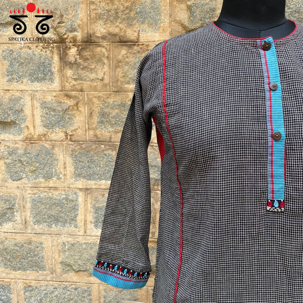 Jamdhani Hand - Embroidered Kurta