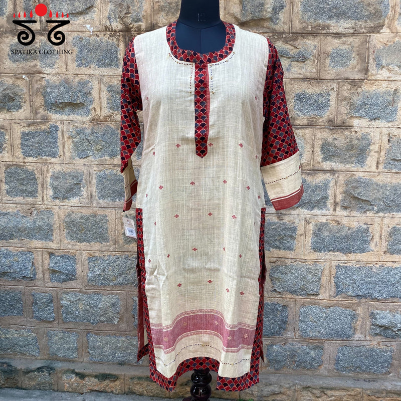Ponduru Ajrak Hand - Embroidered Kurta